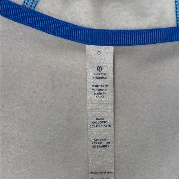 lululemon athletica Black and White Floral Hoodie - Picture 4 of 5